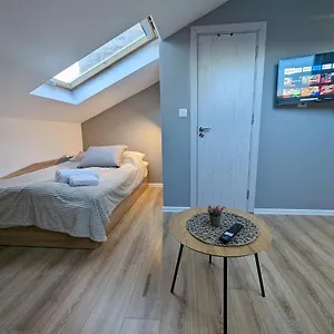 Lily's 5 By Bulgarentals - Apartamento