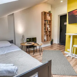 Lily's 6 By Bulgarentals - Apartamento